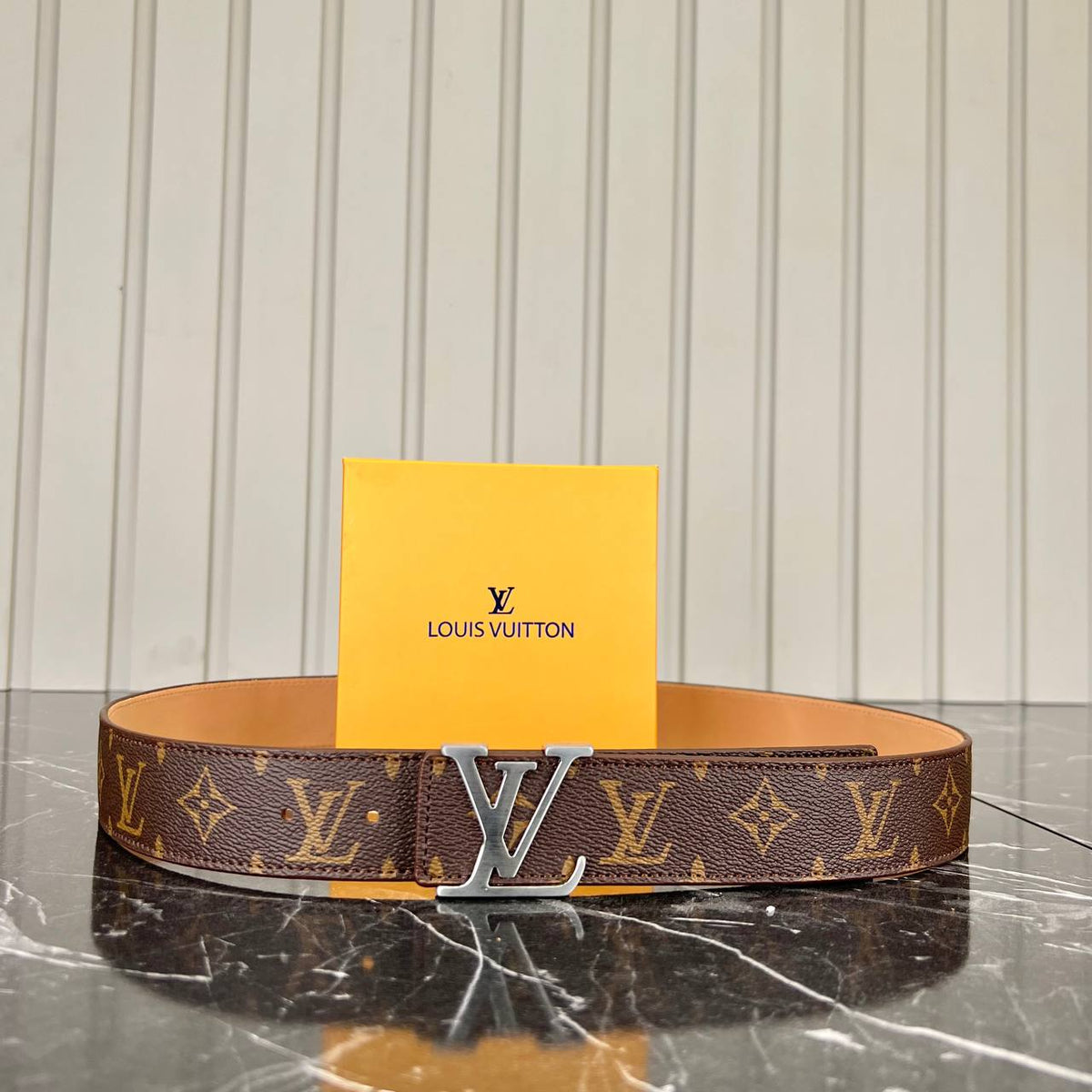 L . Leather Belt