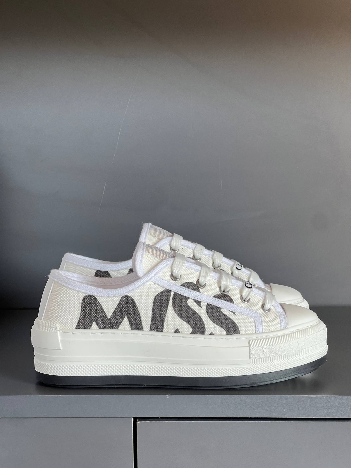 D10r - Season Shoes