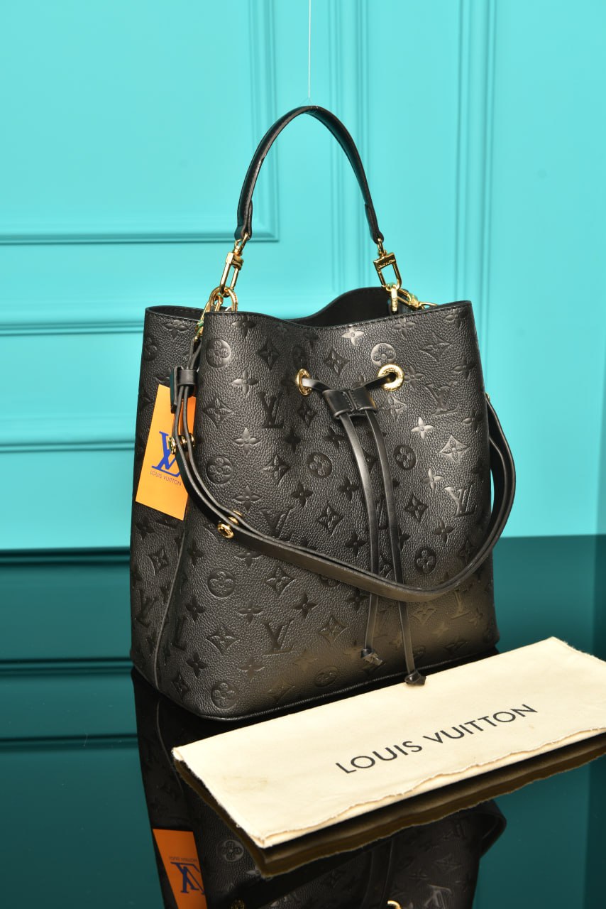 NeoNoe MM Black