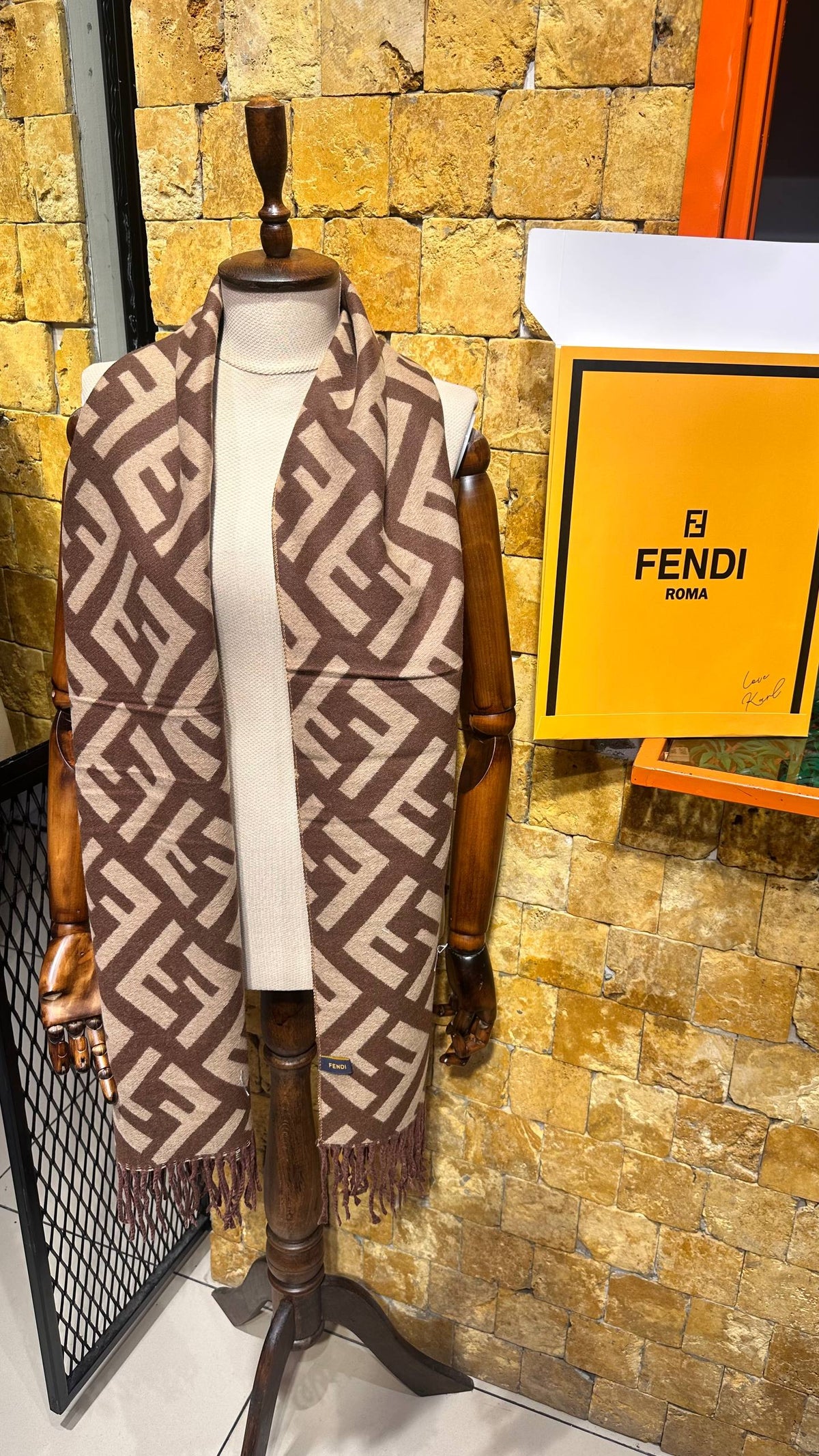 FND - Shawl
