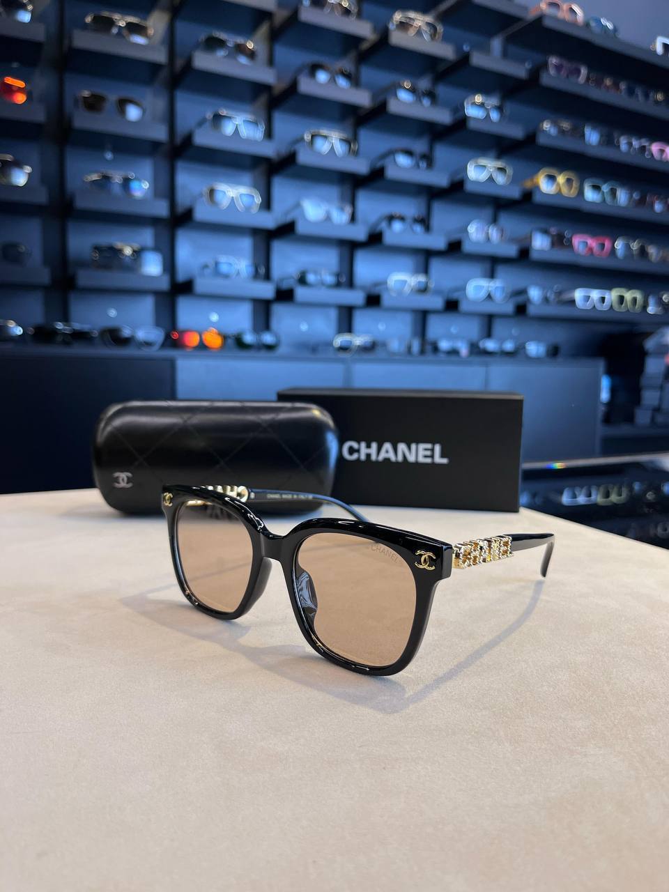 CH - Sunglasses