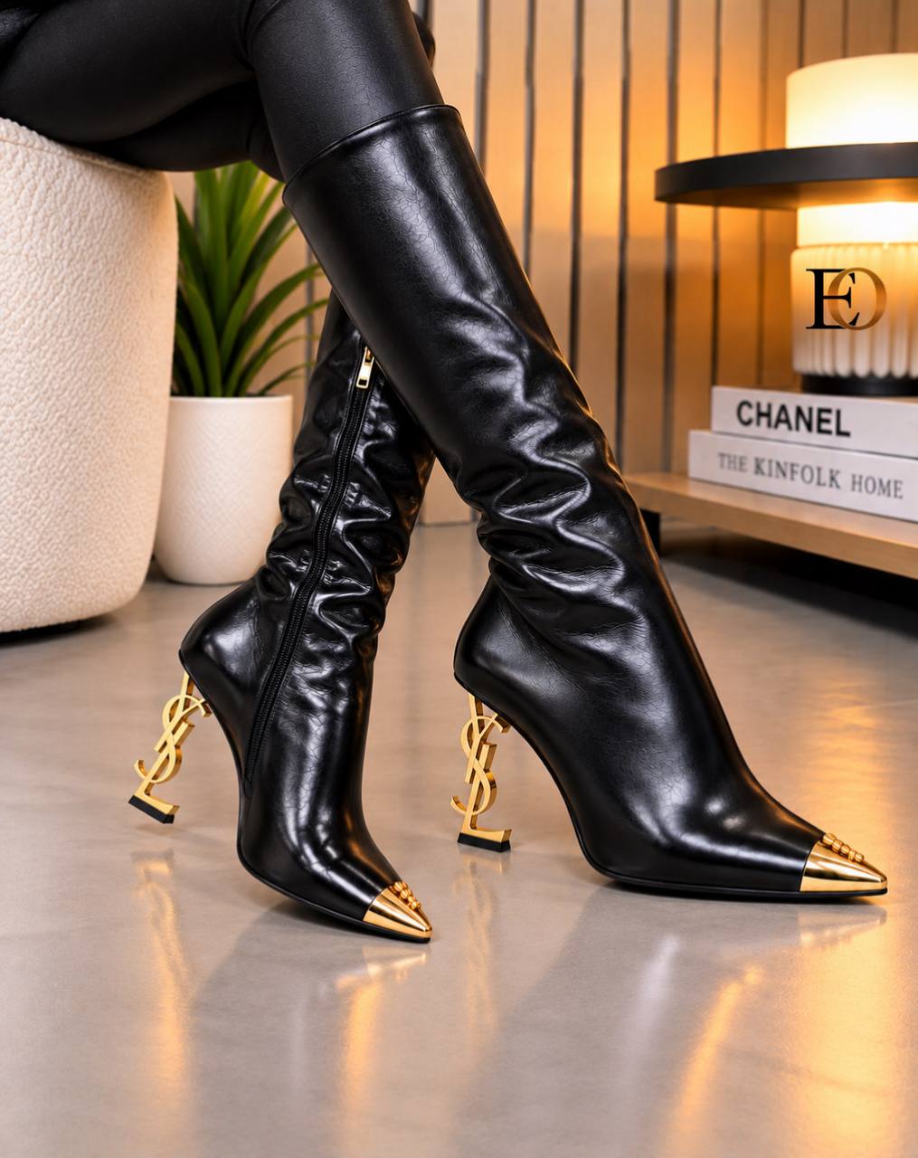 'Y - Heeled Boots