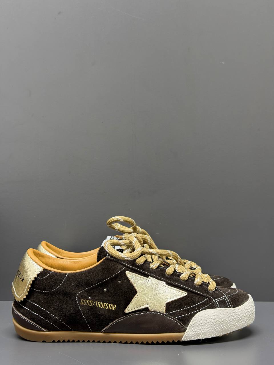 '-Women Sneakers