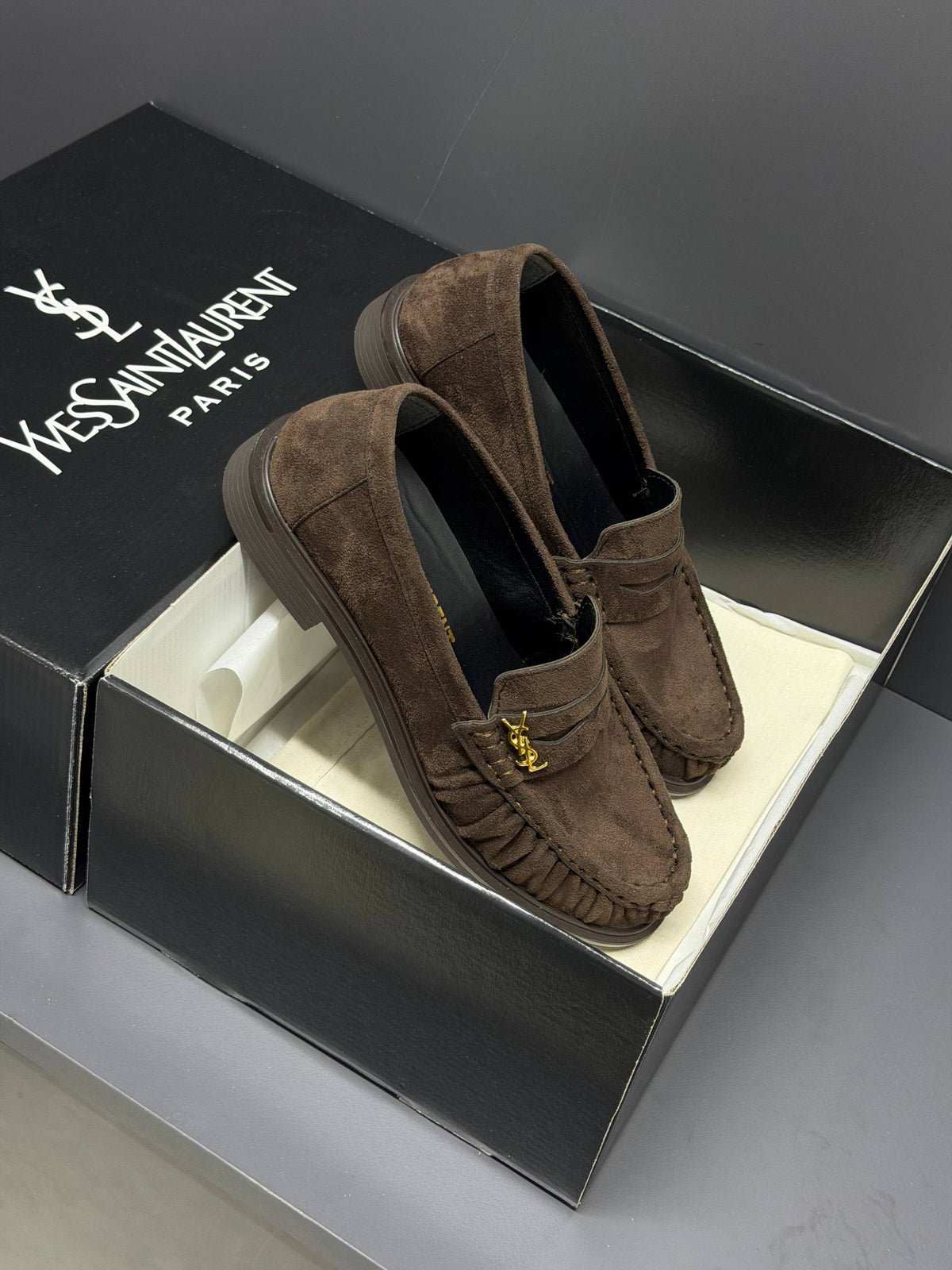 '-Women Loafers
