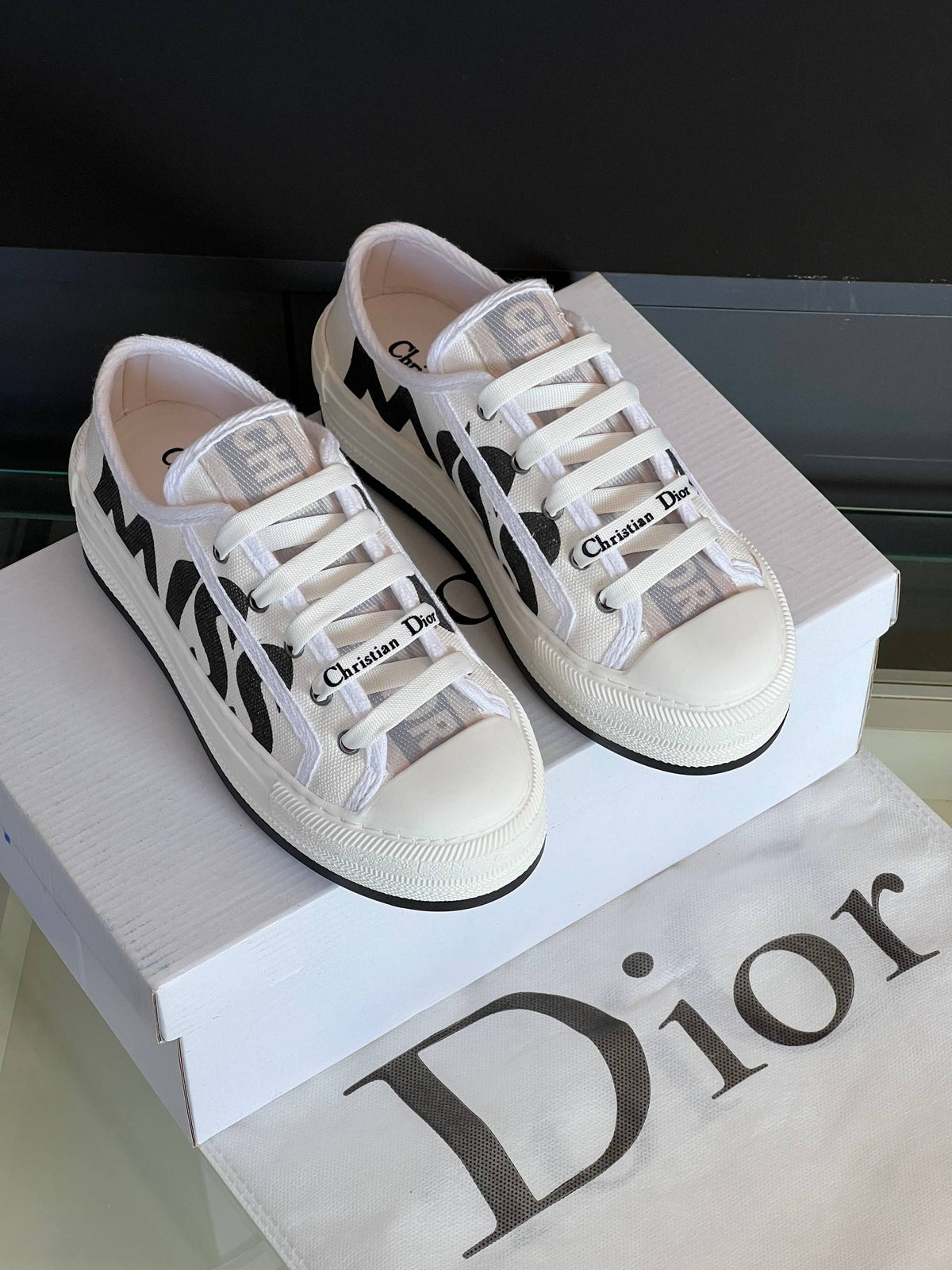 D10r - Season Shoes