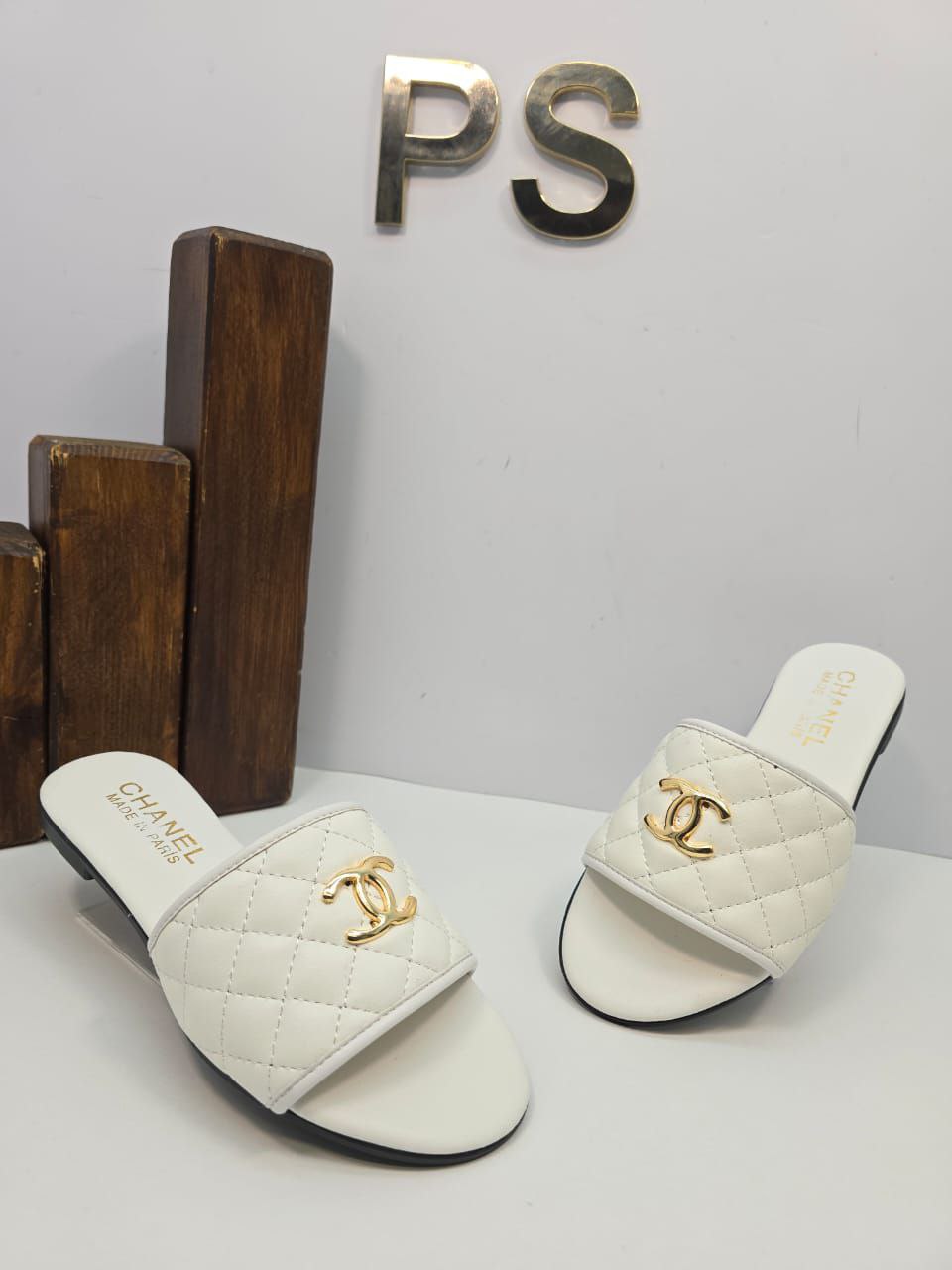 CH Bag and Slipper (Brown)