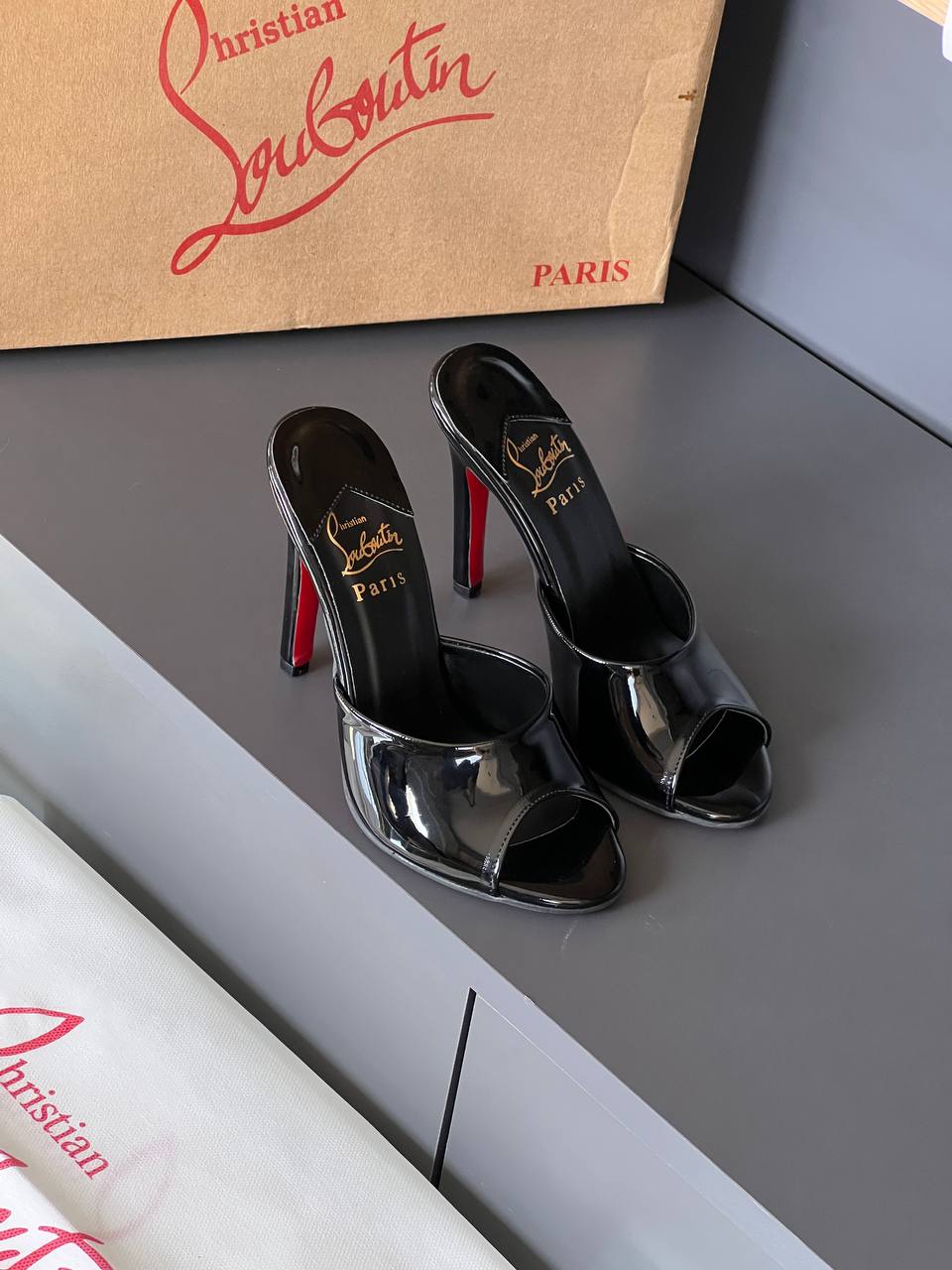 CL - Shoes