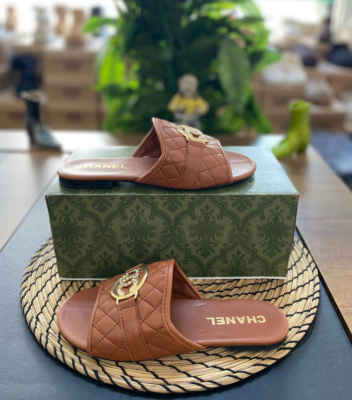 CH - Slipper