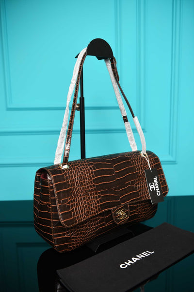 C - Maxi Flap Bag in Crocodile