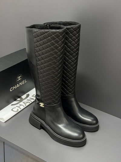 'C - Women Boot