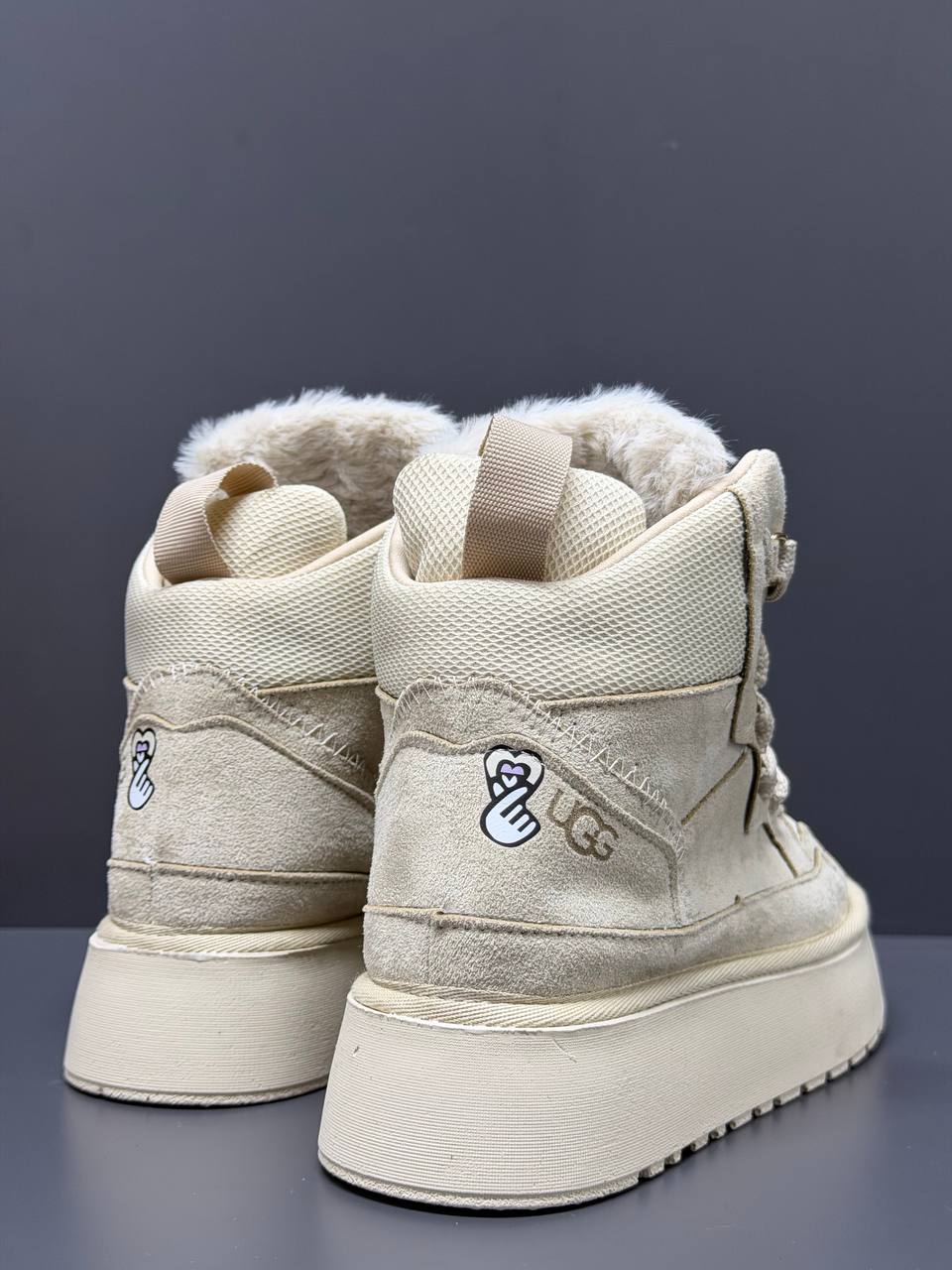 'U - Boots With Fur