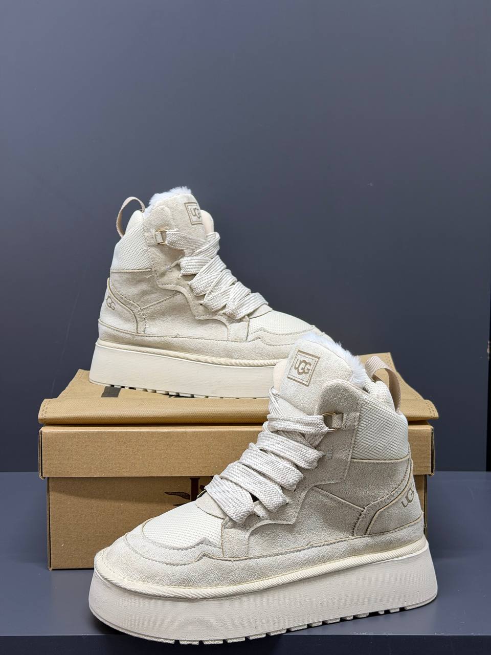 'U - Boots With Fur