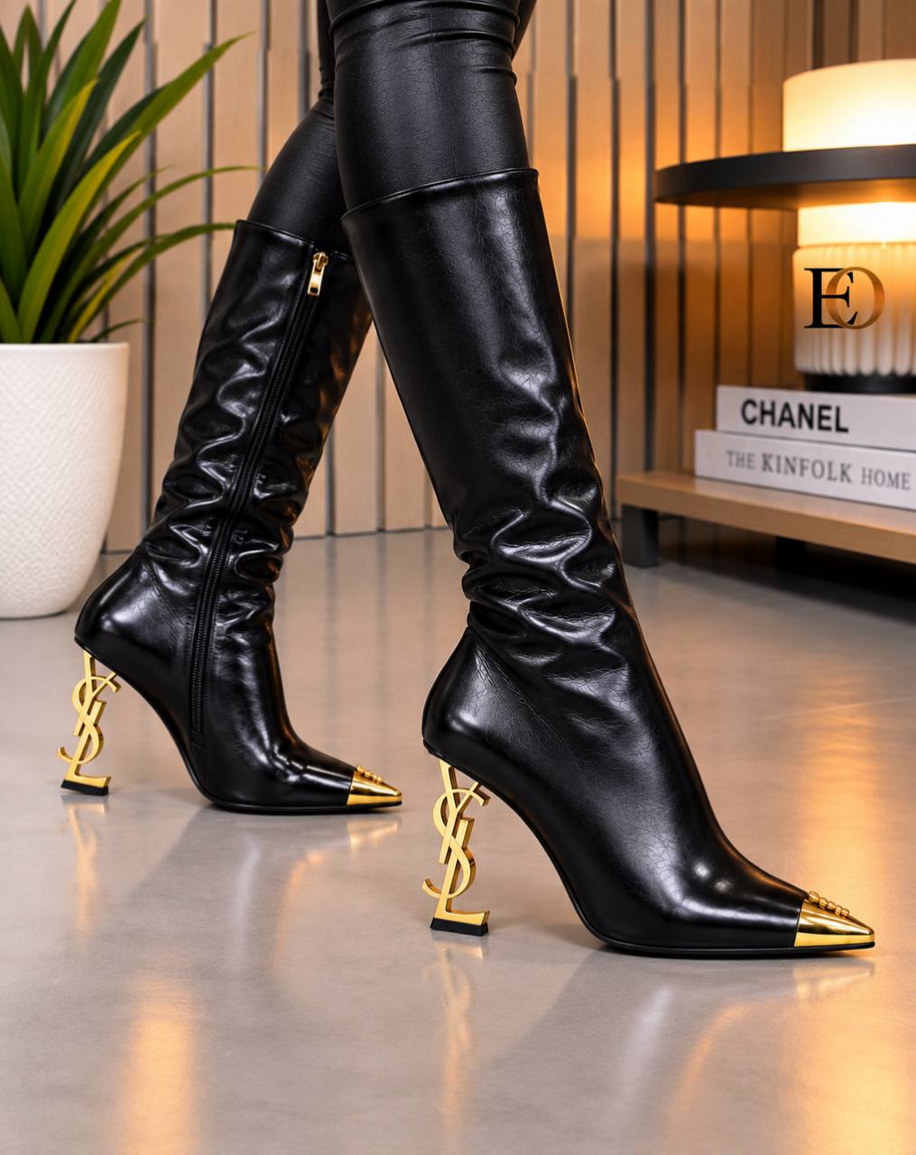 'Y - Heeled Boots