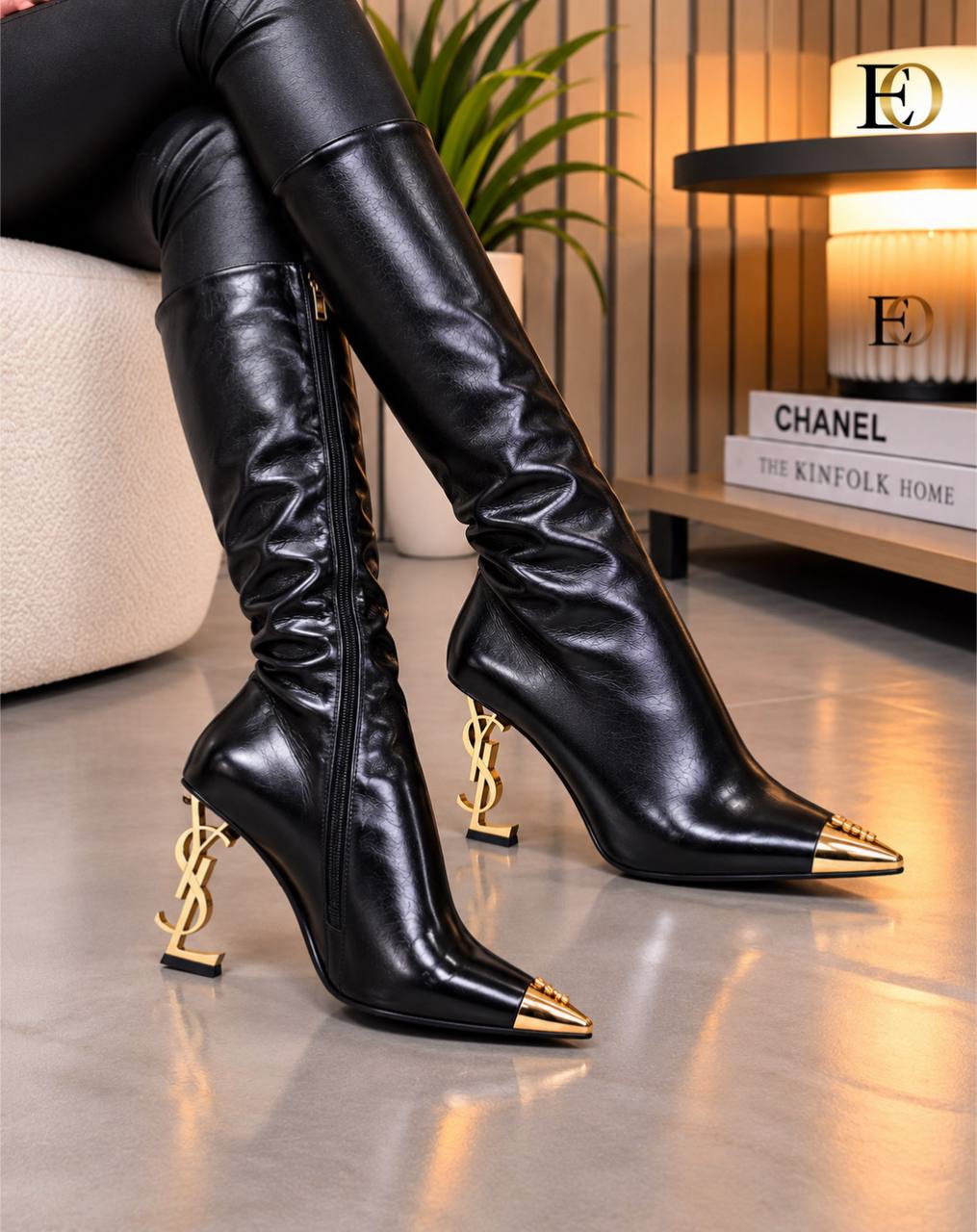 'Y - Heeled Boots