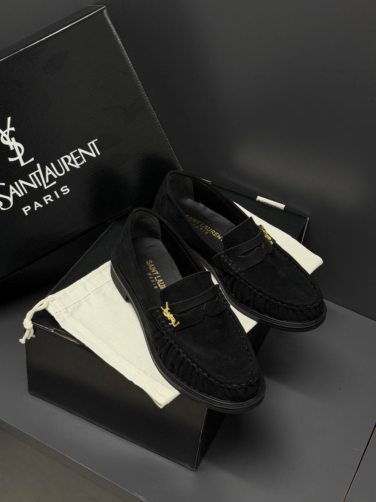 '-Women Loafers