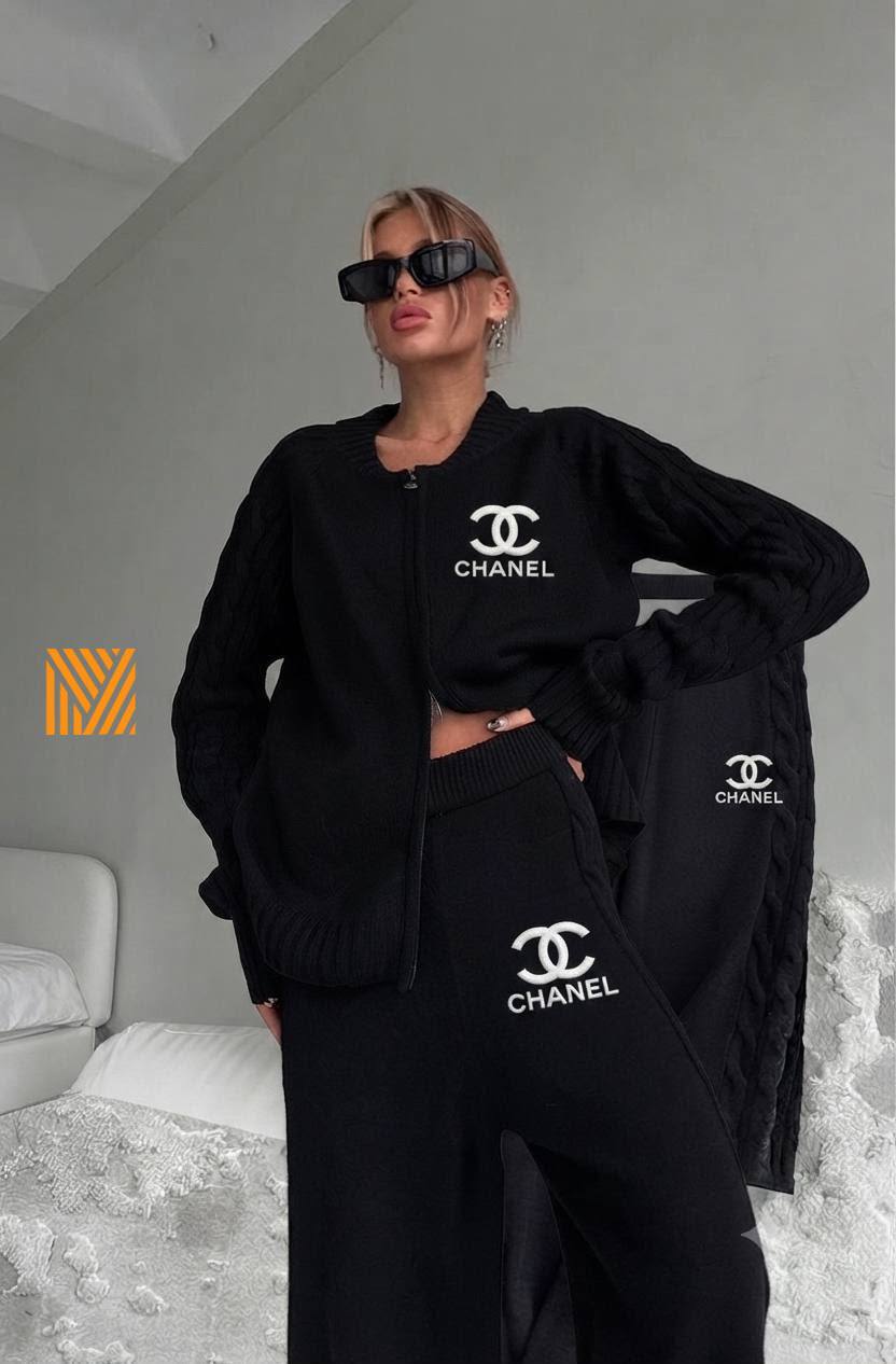 'C - Knitwear Set