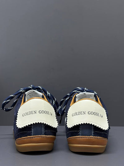 '- Women Sneakers